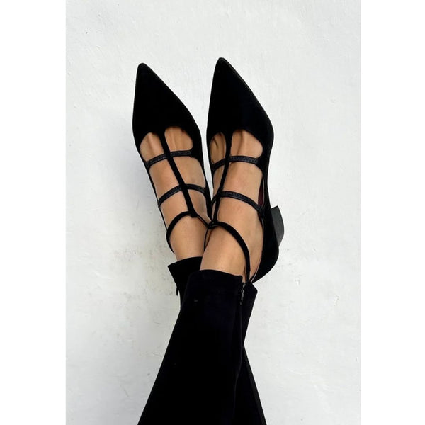 Evy - Black pointed-toe heels