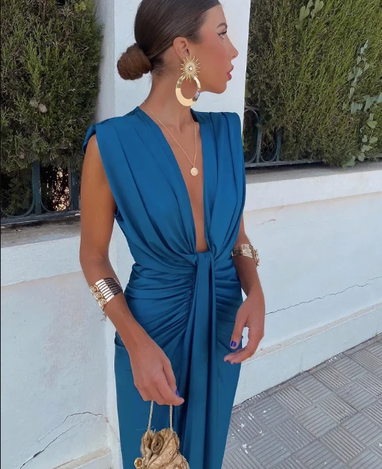 Moriah  | Elegant Pleated Dress